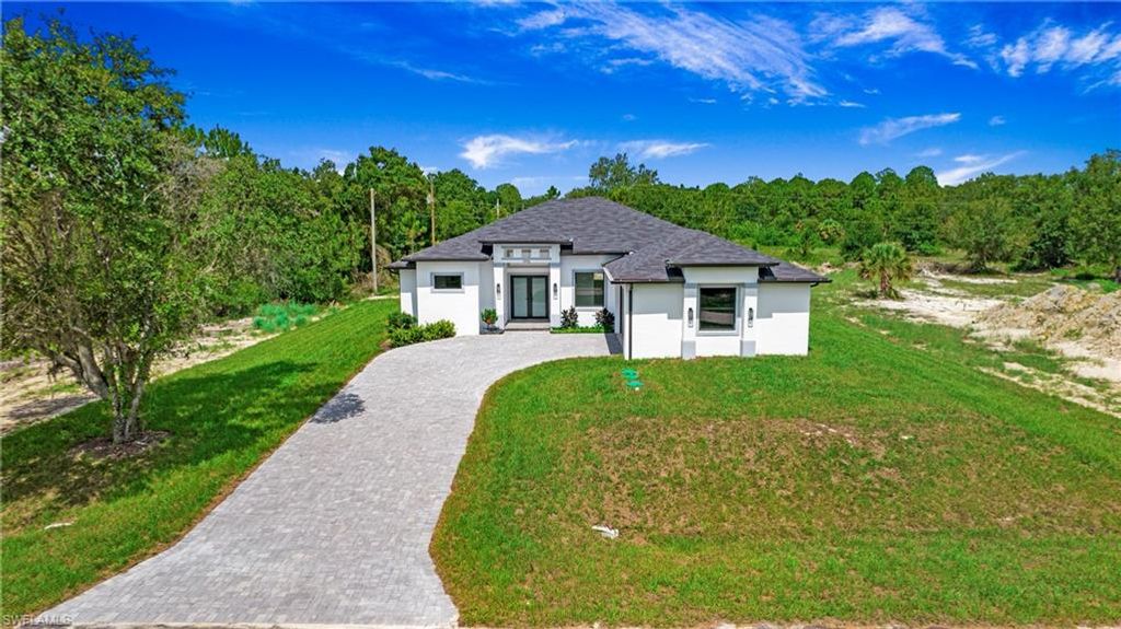 1809 Monroe AVE, LEHIGH ACRES, FL 33972 — photo 2