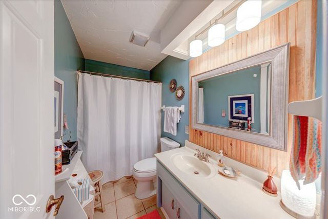 3018 Buckmoor Parkway, Greenwood, IN 46143