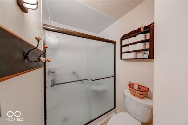 3018 Buckmoor Parkway, Greenwood, IN 46143