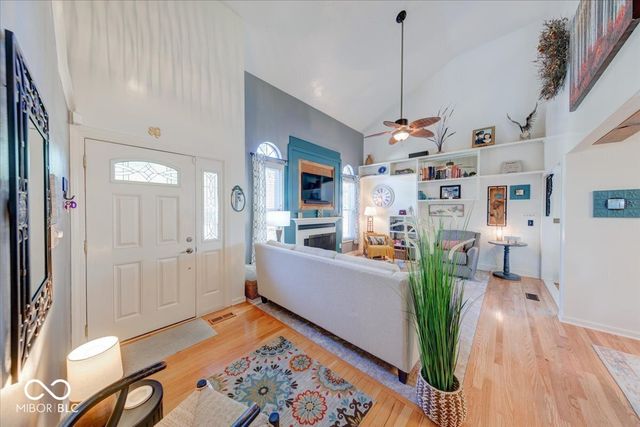 3018 Buckmoor Parkway, Greenwood, IN 46143