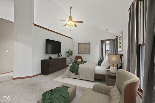 738 Howe, Carmel, IN 46032