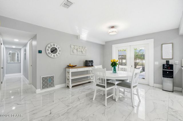 5743 W Sweetwater Boulevard, Port Orange, FL 32127