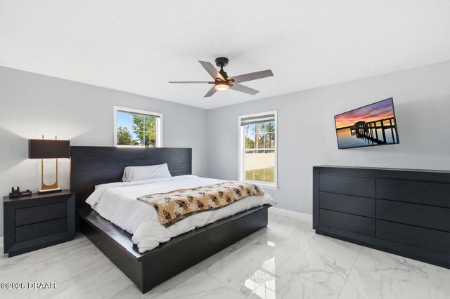 5743 W Sweetwater Boulevard, Port Orange, FL 32127