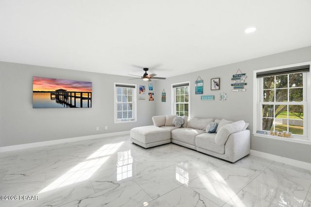 5743 W Sweetwater Boulevard, Port Orange, FL 32127