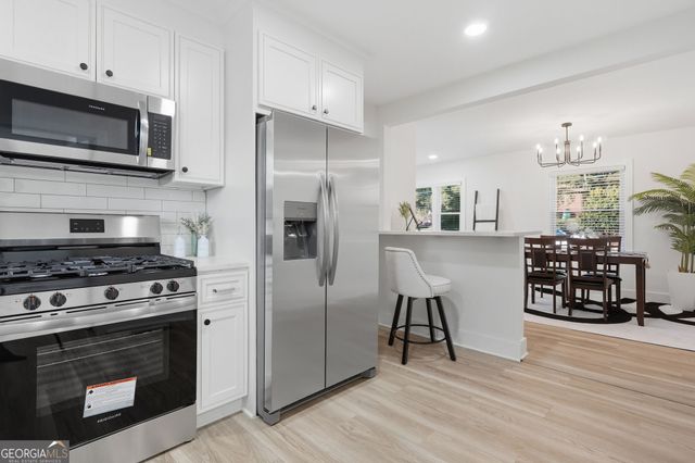 2162 Holly Hill Drive, Decatur, GA 30032