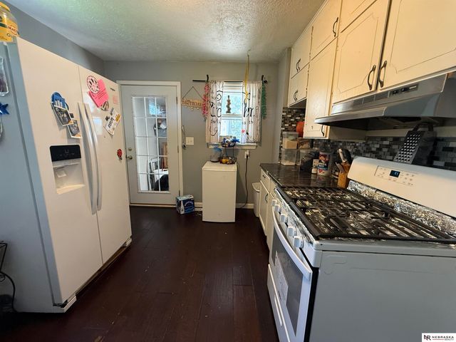1231 S 15th Circle, Omaha, NE 68108