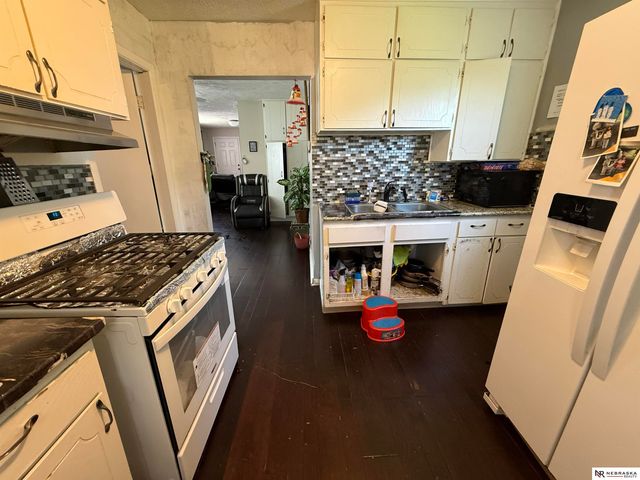 1231 S 15th Circle, Omaha, NE 68108