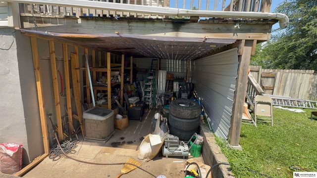 1231 S 15th Circle, Omaha, NE 68108