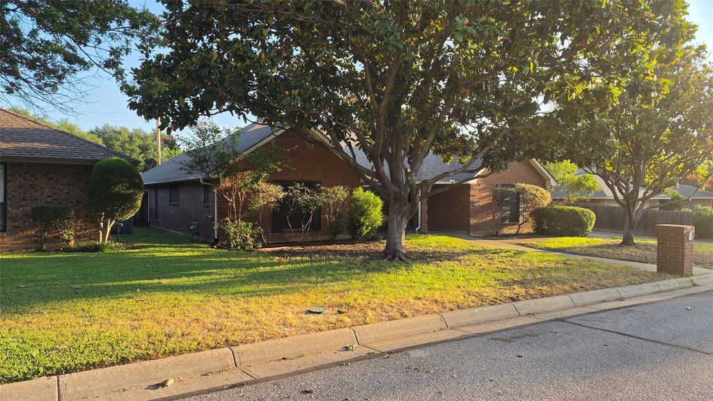 4401 Waycross Drive, Arlington, TX 76016 — photo 4
