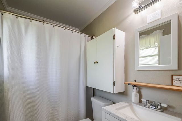 180 Division St, Houma, LA 70364