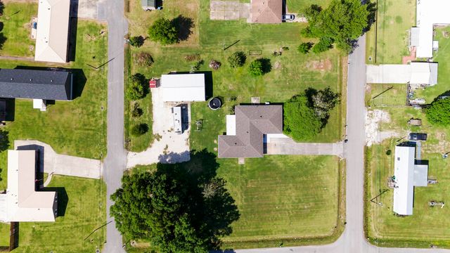 180 Division St, Houma, LA 70364