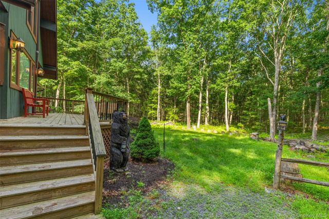 253 York Lake Estates Road, Barryville, NY 12719