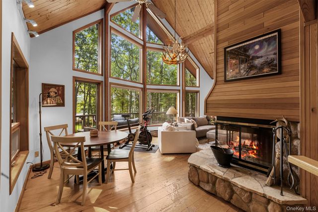 253 York Lake Estates Road, Barryville, NY 12719