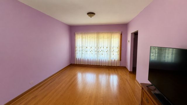 5400 W AUGUSTA Boulevard, Chicago, IL 60651