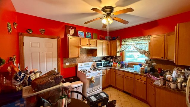 5400 W AUGUSTA Boulevard, Chicago, IL 60651