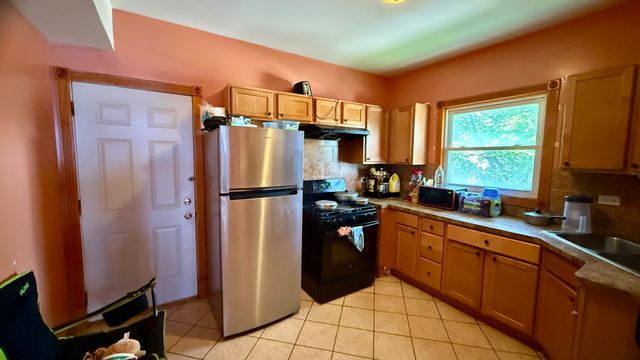 5400 W AUGUSTA Boulevard, Chicago, IL 60651
