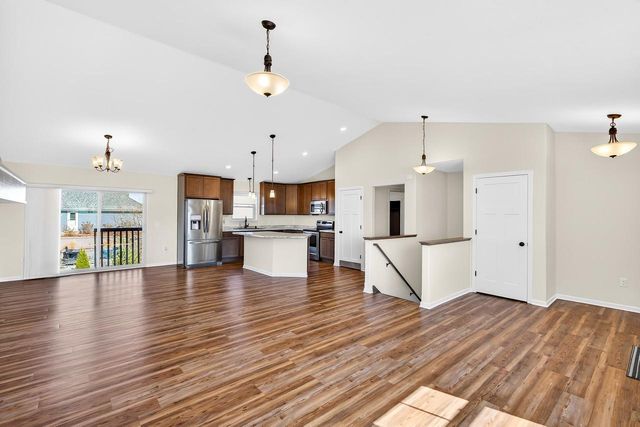 408 Saratoga Drive, Johnson Creek, WI 53038