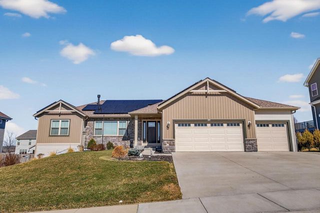 408 Saratoga Drive, Johnson Creek, WI 53038