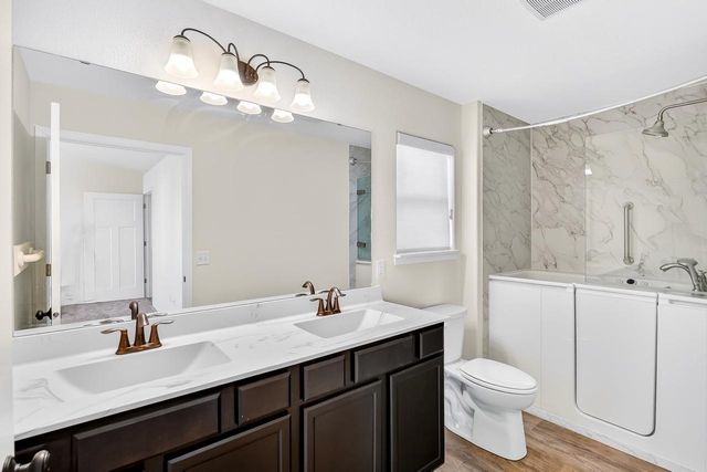 408 Saratoga Drive, Johnson Creek, WI 53038