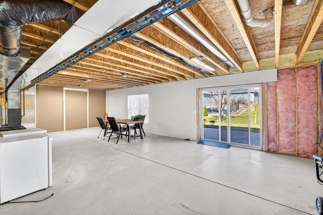 408 Saratoga Drive, Johnson Creek, WI 53038