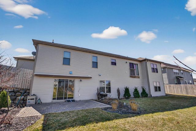 408 Saratoga Drive, Johnson Creek, WI 53038