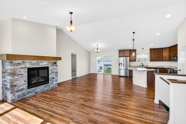 408 Saratoga Drive, Johnson Creek, WI 53038