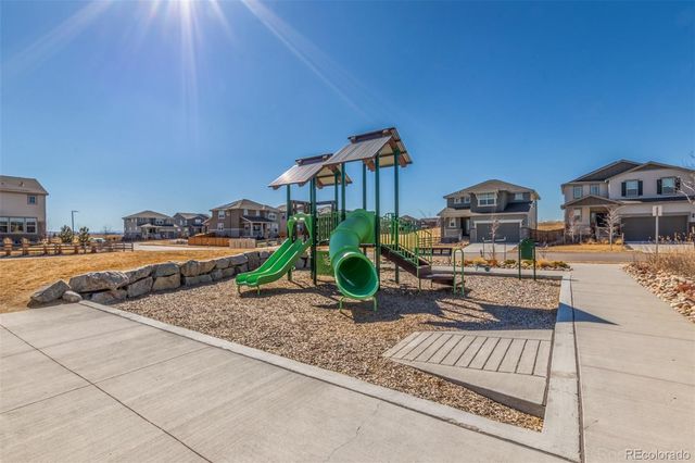 636 Acorn Place, Lafayette, CO 80026