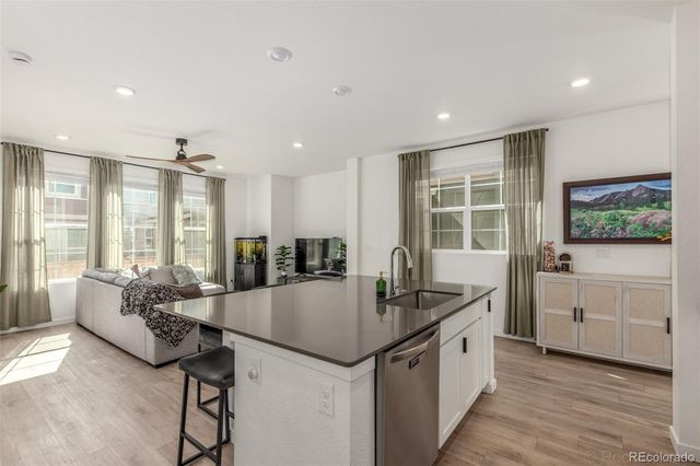 636 Acorn Place, Lafayette, CO 80026