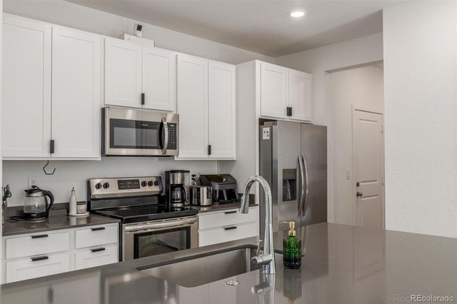 636 Acorn Place, Lafayette, CO 80026