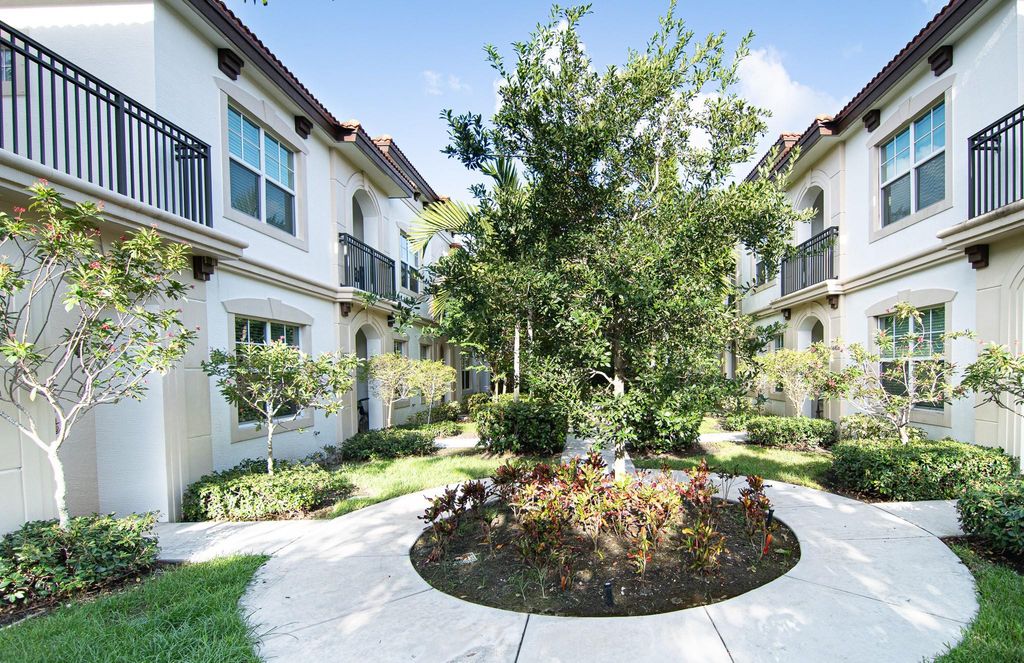 14388 EMERALD PLACE Way 14388, Delray Beach, FL 33484
