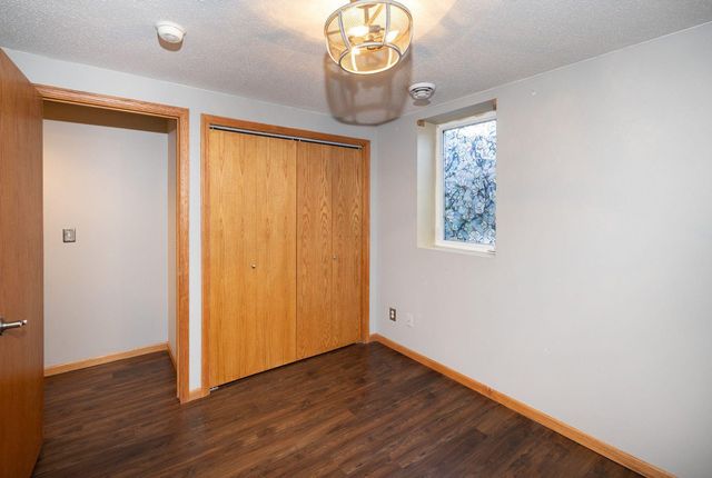 1618 Suntree Dr, West Fargo, ND 58078