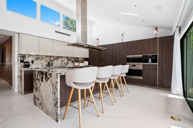 1792 Cleveland Rd, Miami Beach, FL 33141