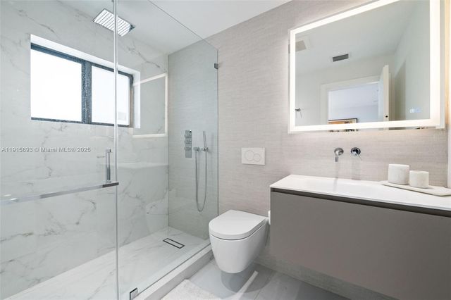 1792 Cleveland Rd, Miami Beach, FL 33141