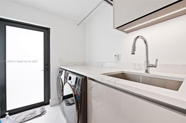 1792 Cleveland Rd, Miami Beach, FL 33141