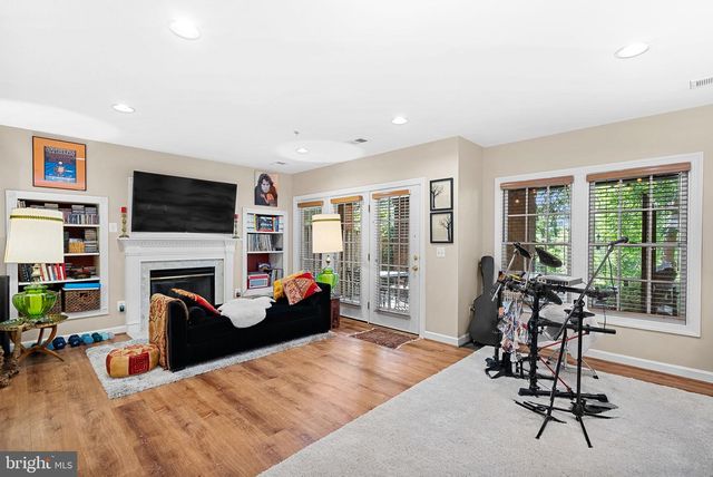 43779 BENT CREEK TER, Leesburg, VA 20176