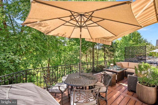 43779 BENT CREEK TER, Leesburg, VA 20176