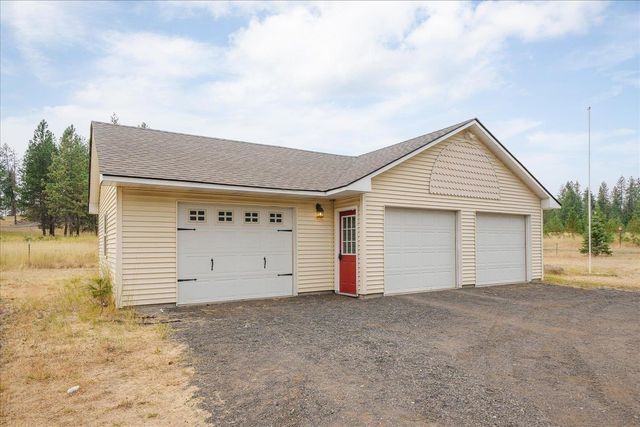 13626 N Friendship Ln, Nine Mile Falls, WA 99026