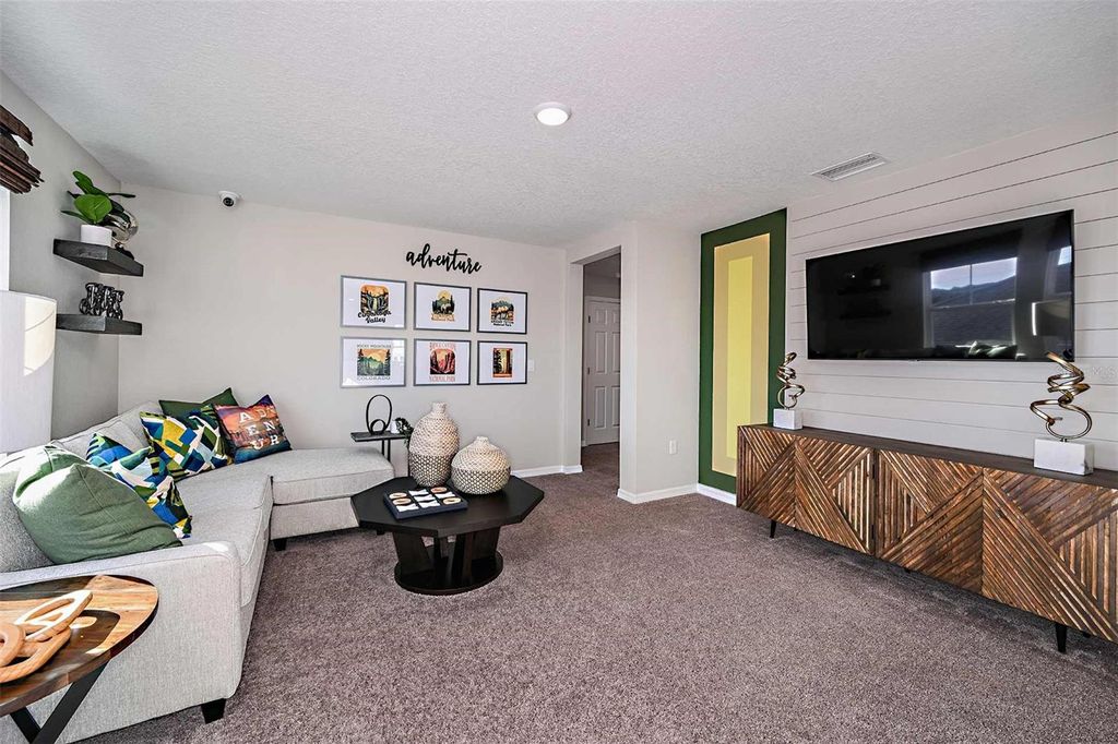 Image 16 of property listing at 1711 VANILLA STREET, Haines City, FL 33844