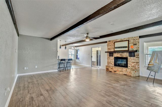 4405 Ray White Road, Fort Worth, TX 76244