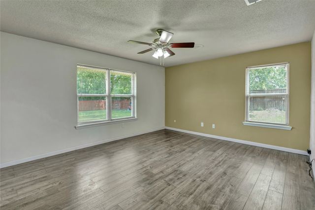 4405 Ray White Road, Fort Worth, TX 76244