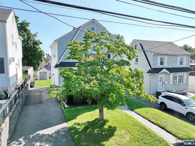 369 Sussex Road, Wood Ridge, NJ 07075