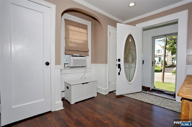 369 Sussex Road, Wood Ridge, NJ 07075