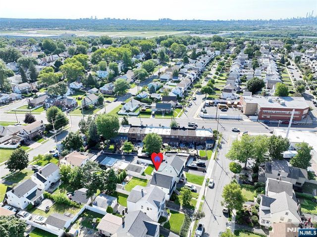 369 Sussex Road, Wood Ridge, NJ 07075