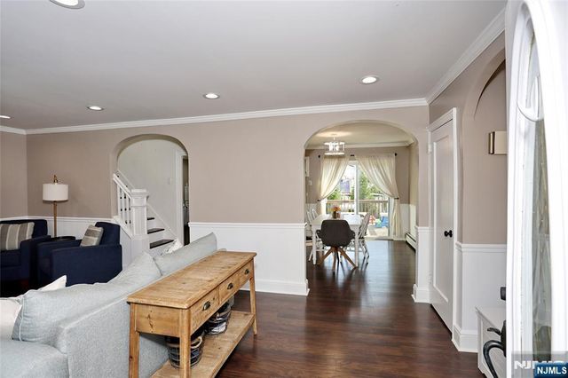 369 Sussex Road, Wood Ridge, NJ 07075