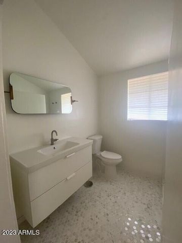 1428 S OAKLEY Place, Tempe, AZ 85281