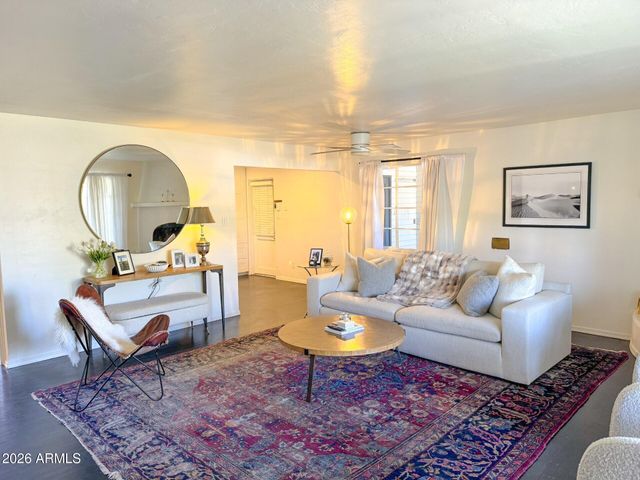 1428 S OAKLEY Place, Tempe, AZ 85281