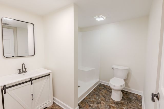 334 N Robin Hood Rd, Doyle, TN 38559
