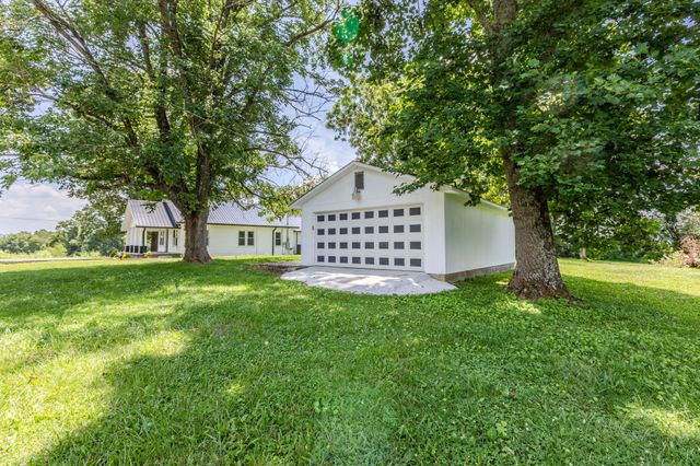 334 N Robin Hood Rd, Doyle, TN 38559