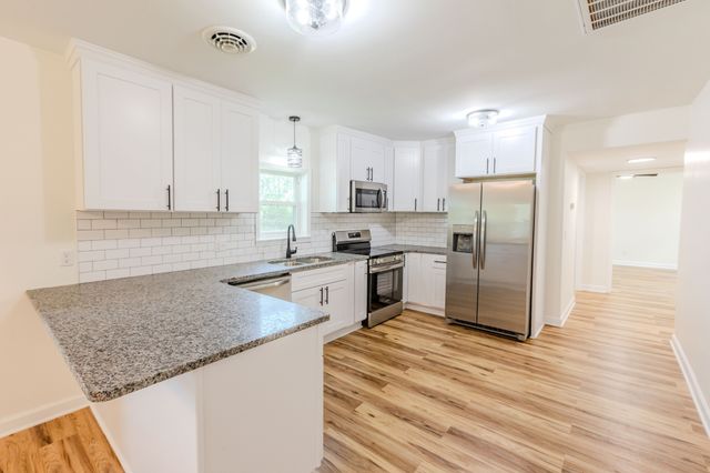 334 N Robin Hood Rd, Doyle, TN 38559