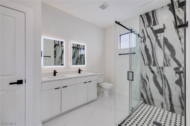 1810 NE 6th PL, Cape Coral, FL 33909